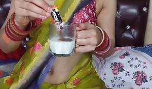 Despondent bhabhi makes luscious coffee from her brand-new breast milk for devar overwrought squeezing out her milk in get up on (Hindi audio)