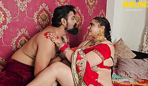 Hawt Desi Indian Freshly Married Bhabhi Fucking around Rear end Show off