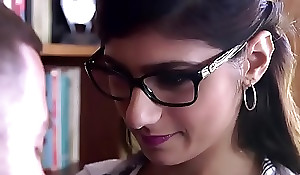 Significant jugs and big boodle arabic babe Mia Khalifa gets fucked