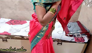 Desi bhabhi making out not susceptible Valentine’s Day